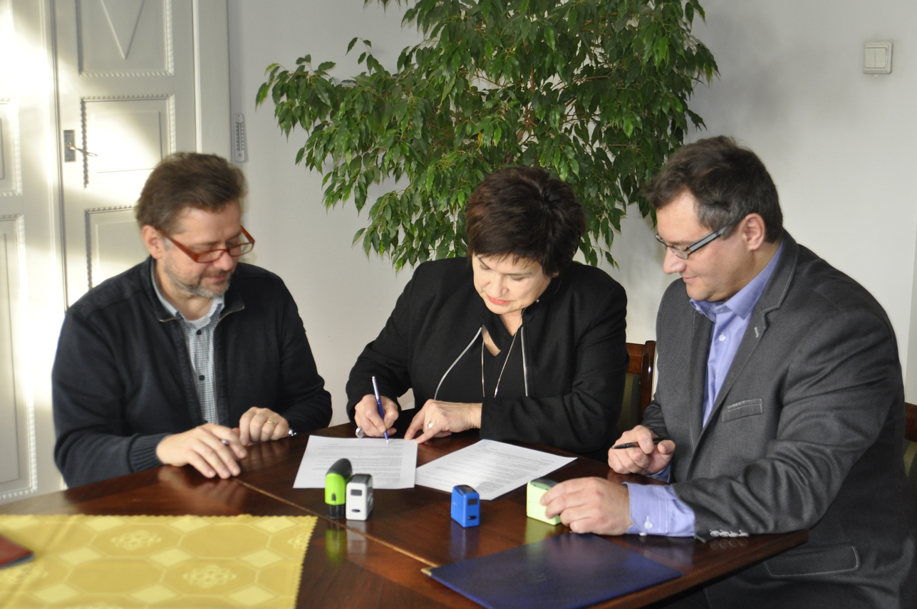 Zdjęcie do newsa Kaszubski na festiwalu w Sopocie. Podpisano porozumienie