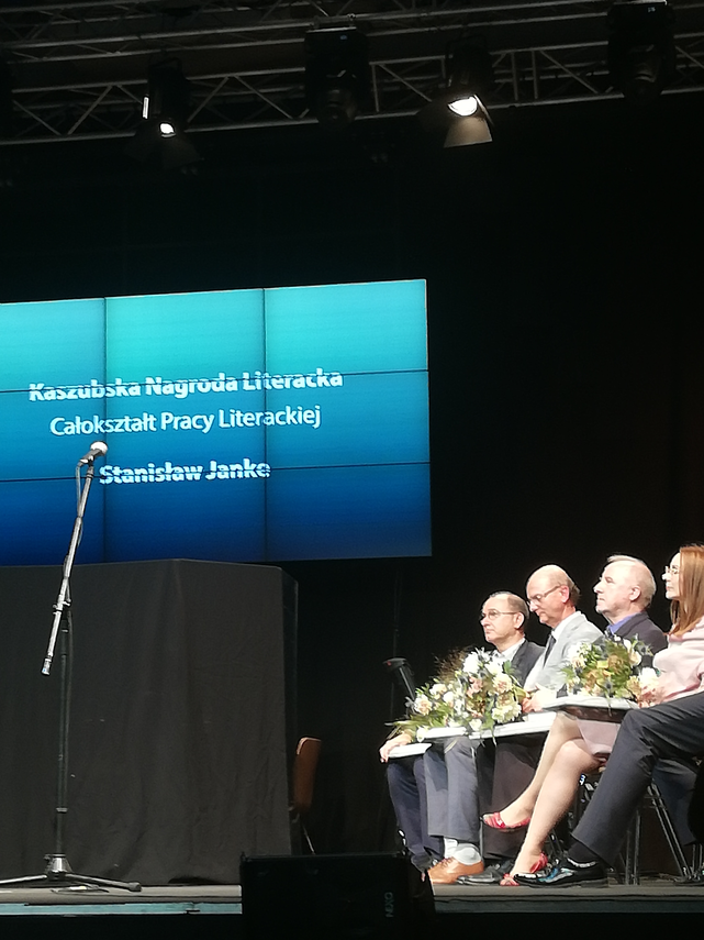 Zdjęcie do newsa Kaszubska Nagroda Literacka za 2018 r. Zgłoszenia