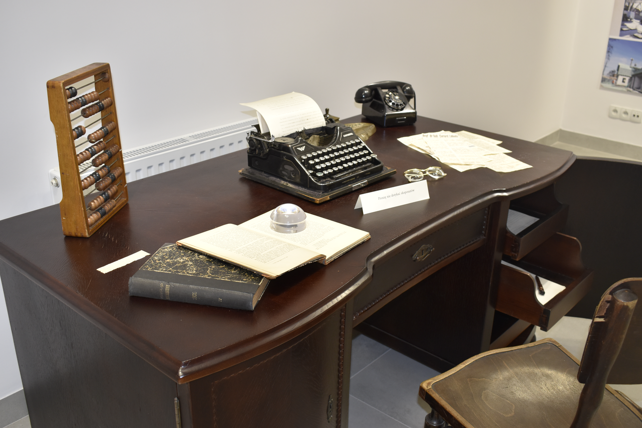 Zdjęcie do newsa Pierwsza wystawa czasowa. Zapraszamy do Książnicy