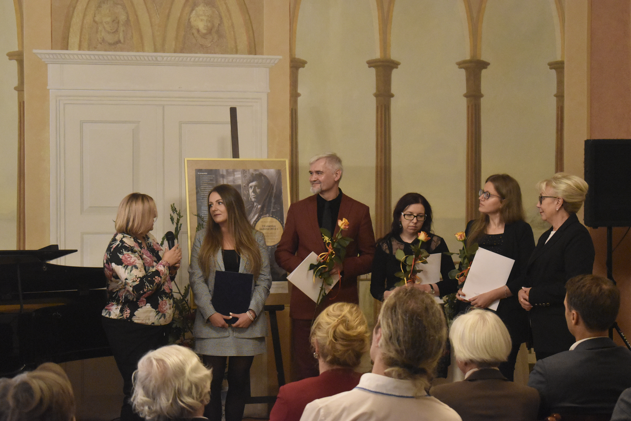 Zdjęcie do newsa IV Ogólnopolski Konkurs Literacki im. Jana Trepczyka na tekst piosenki dla dzieci w języku kaszubskim rozstrzygnięty